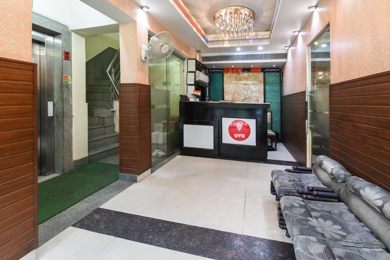 Oyo Flagship 18940 Hotel Swathi New Delhi Eksteriør billede